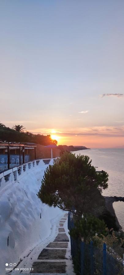 Koralli Beach นิโฟเรกา ภายนอก รูปภาพ